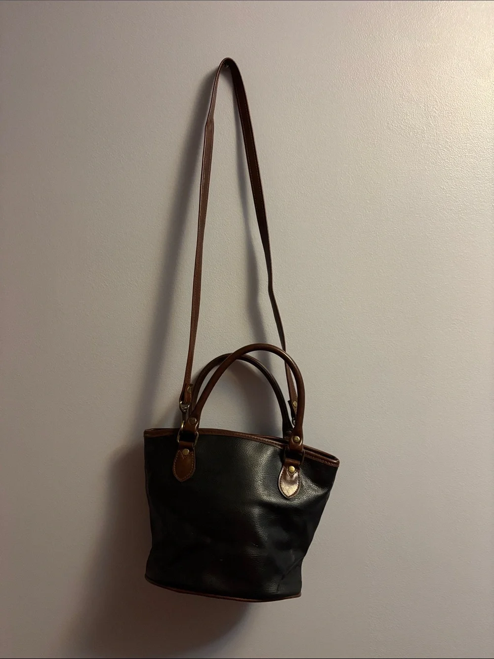 Classic Two-Tone Leather Women’s Tote Bag - Brown